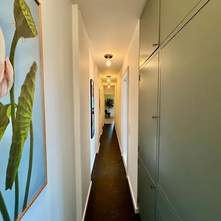 Lovely Overlooking King's Garden Appartement Kopenhagen