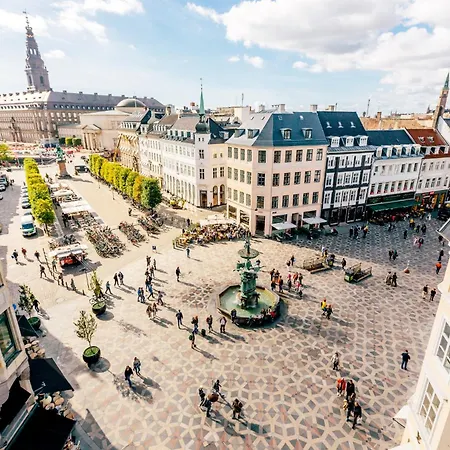 Lovely Overlooking King's Garden * Kopenhagen
