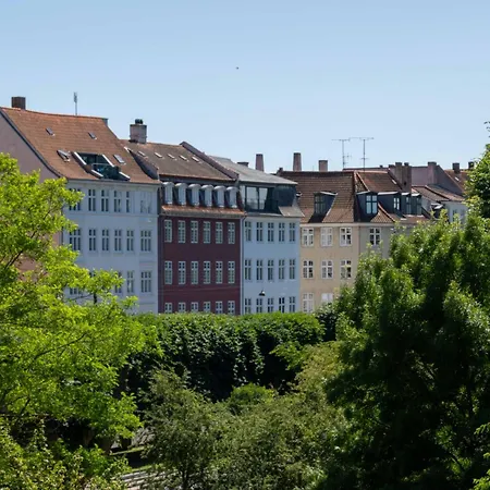 Apartment Lovely Overlooking King's Garden Kopenhagen