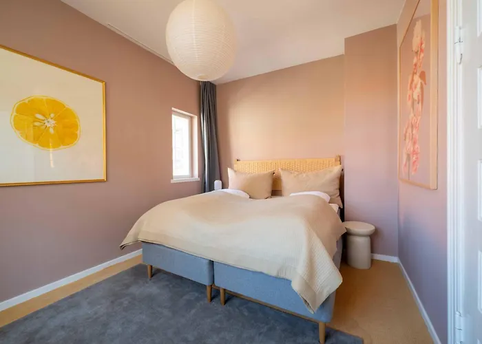 Lovely Overlooking King's Garden * Copenhagen