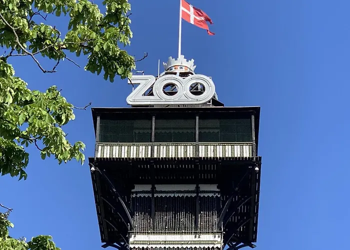 Lovely Overlooking King's Garden